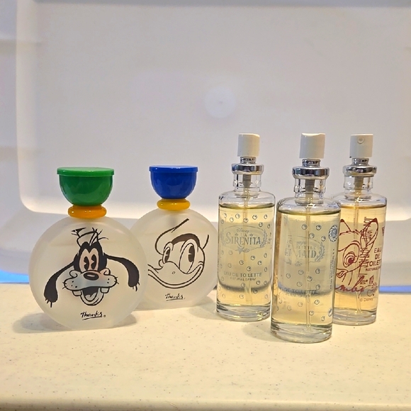 Disney Collection - Picture 1 of 4